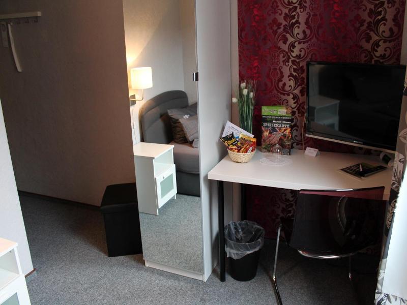 Hotel Dithmarscher Haus image