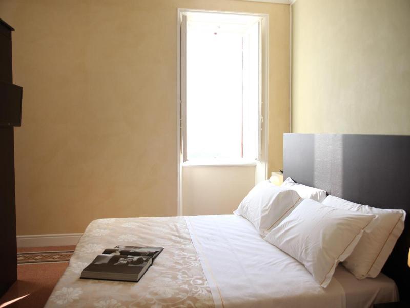 Relais Del Borgo Hotel E Spa image