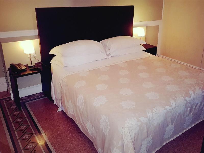 Relais Del Borgo Hotel E Spa image