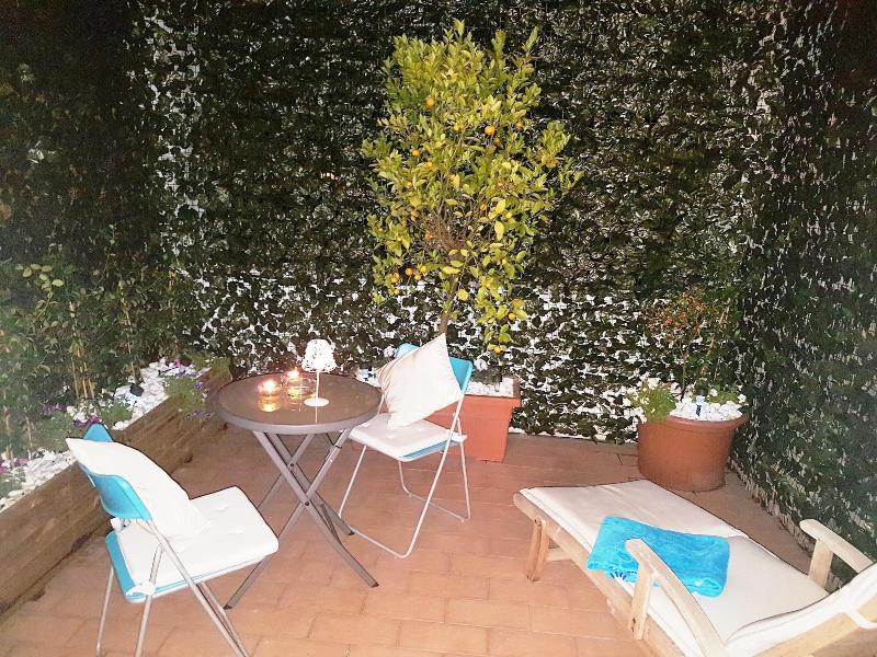 Home Flowers Milano image