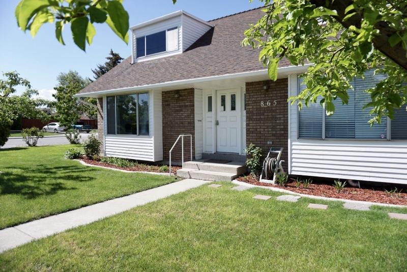 Large Room Near Uvu & Byu, Orem