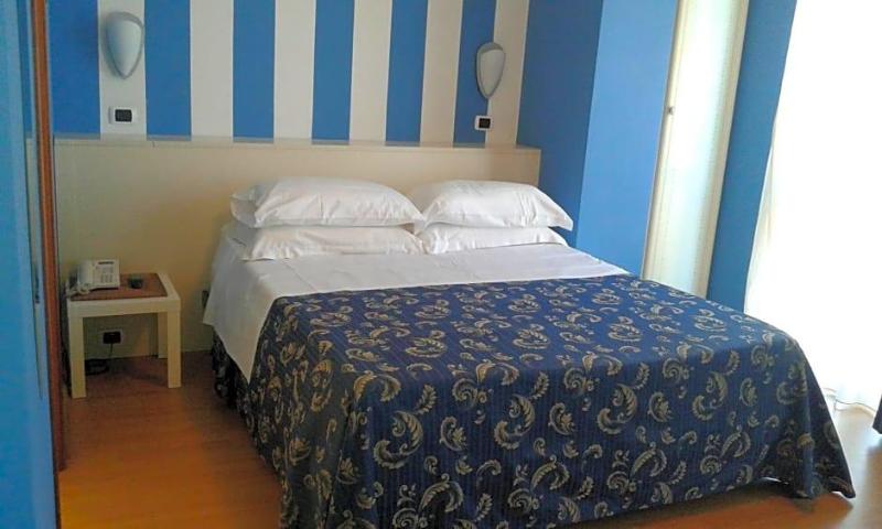 Hotel La Palazzina image