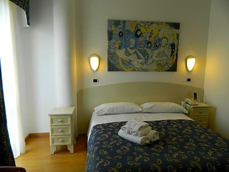 Hotel La Palazzina image