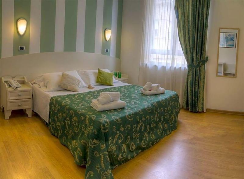 Hotel La Palazzina image