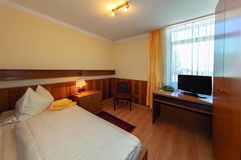 Hotel Grüner Sand image