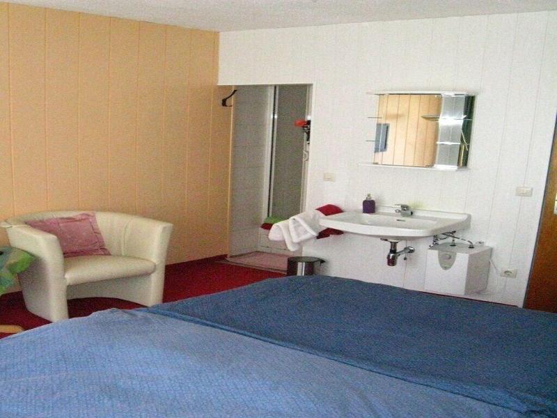 Hotel Zum Forsthaus image