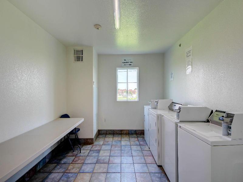 Motel 6 El Reno, OK image