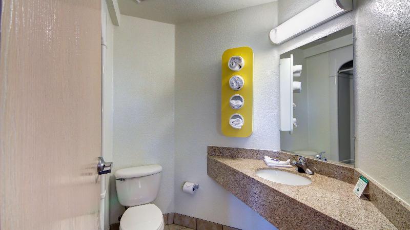 Motel 6 El Reno, OK image