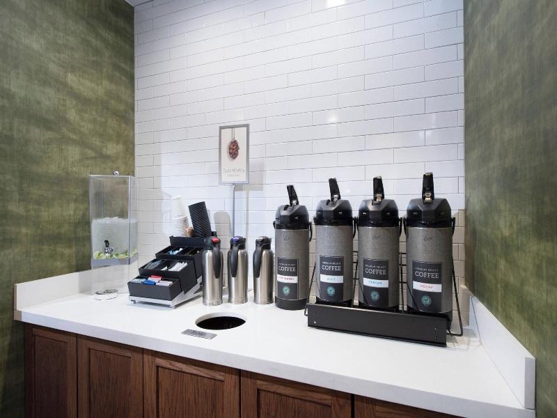 Fairfield Inn & Suites by Marriott Oklahoma City E image