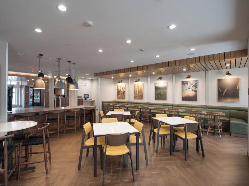 Fairfield Inn & Suites by Marriott Oklahoma City E image