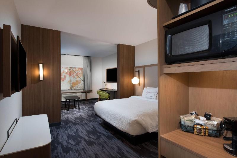 Fairfield Inn & Suites by Marriott Oklahoma City E image