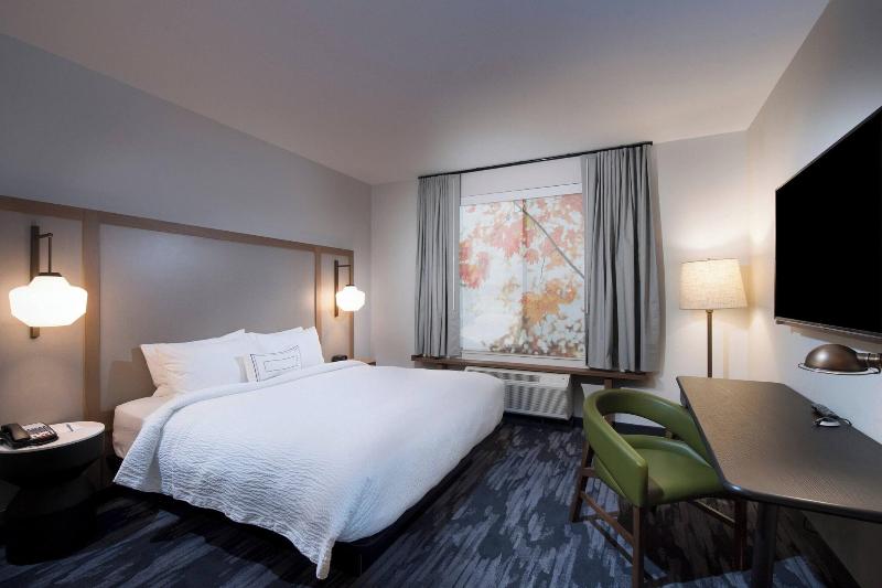 Fairfield Inn & Suites by Marriott Oklahoma City E image