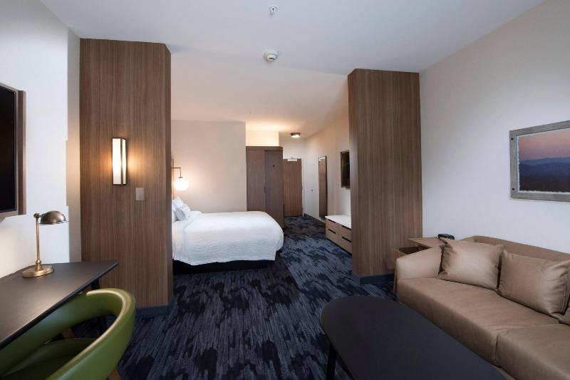 Fairfield Inn & Suites by Marriott Oklahoma City E image