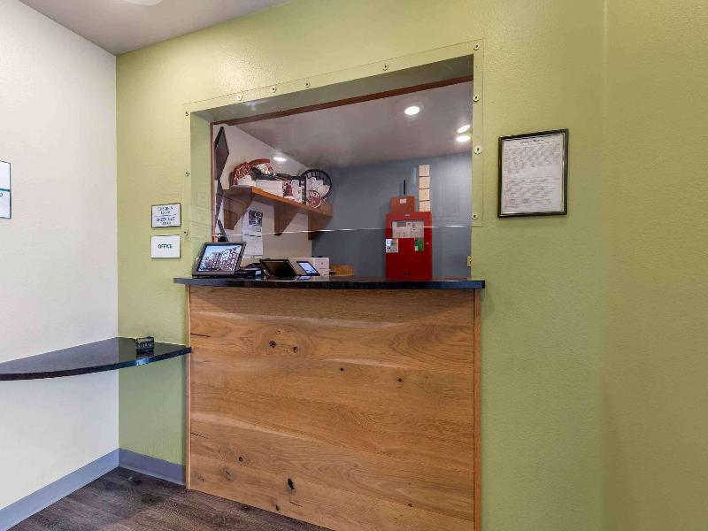 Woodspring Suites Oklahoma City Norman image