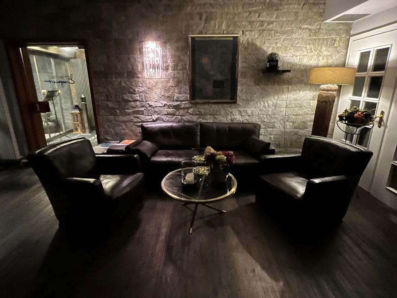 Hotel Exquisit image