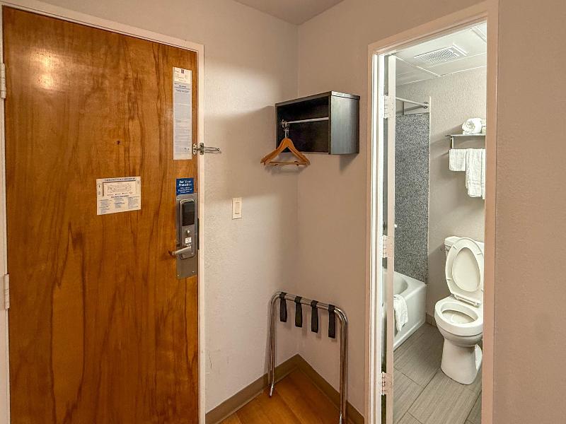 Motel 6 Oklahoma City, OK - South image