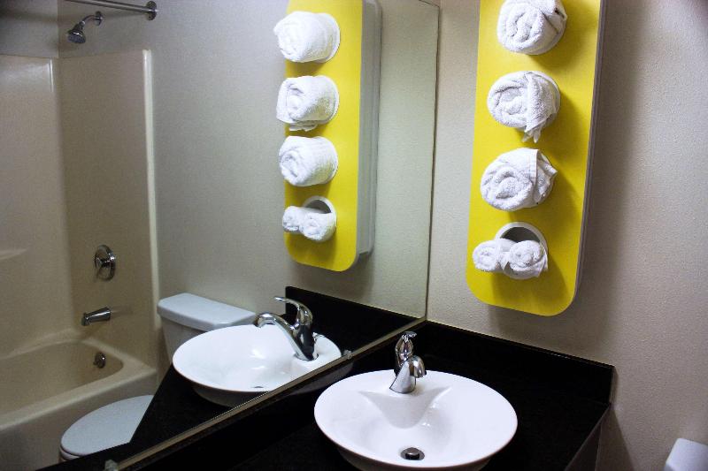 Motel 6 Great Falls, MT image