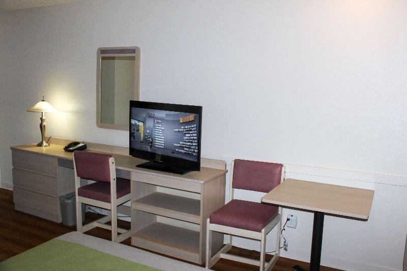 Motel 6 Great Falls, MT image