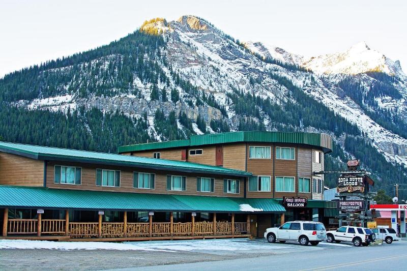 Soda Butte Lodge image