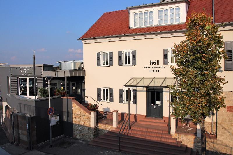 Höll am Main image