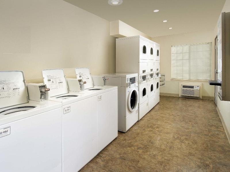 Extended Stay America Select Suites-Orlando-East image