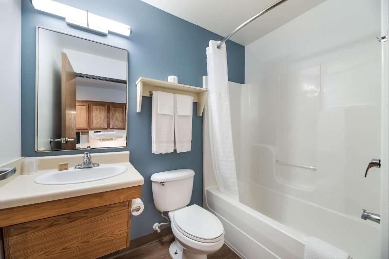 Extended Stay America Select Suites-Orlando-East image