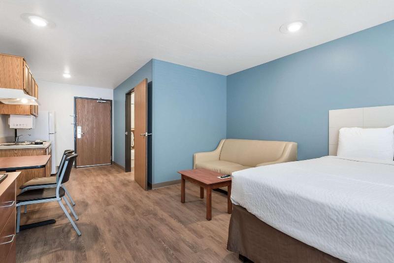 Extended Stay America Select Suites-Orlando-East image