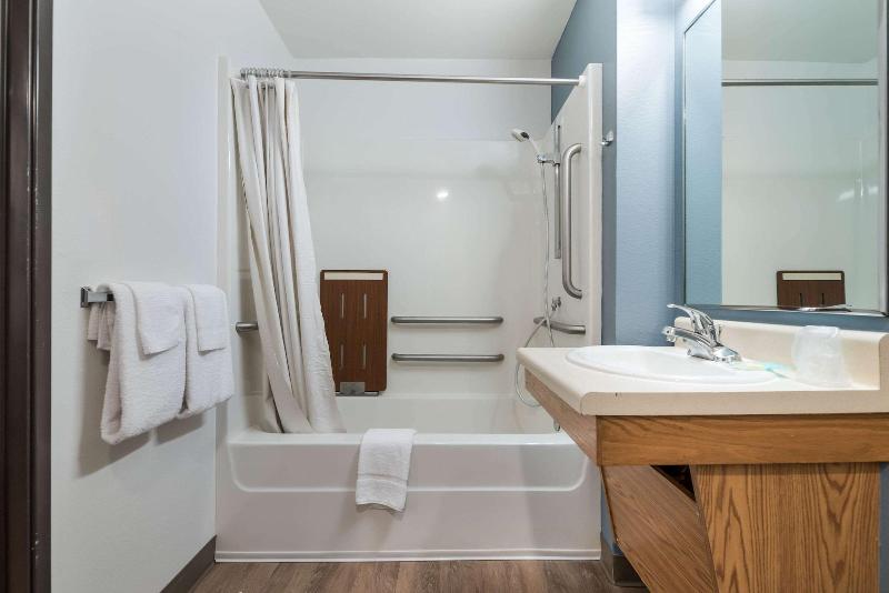 Extended Stay America Select Suites-Orlando-East image