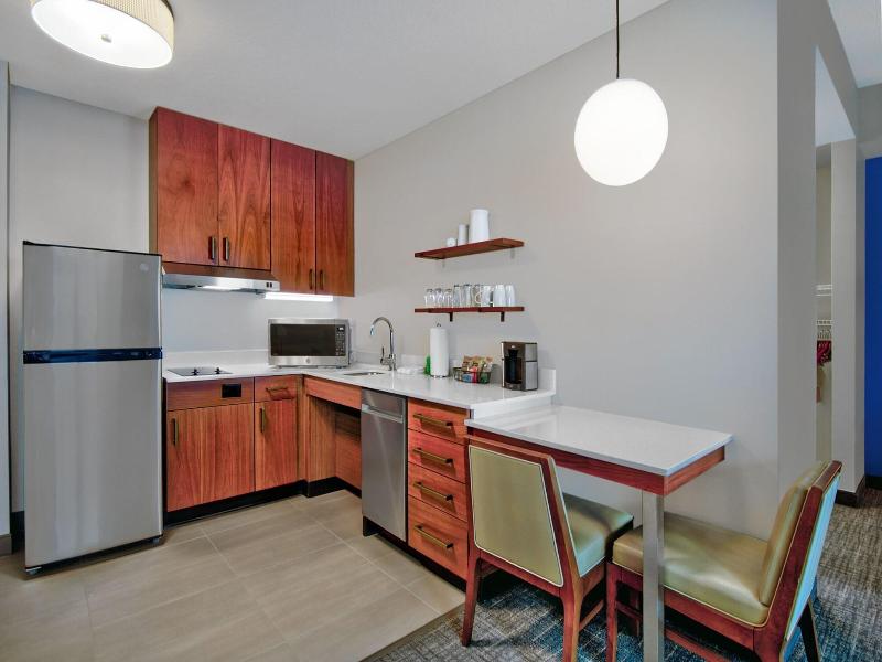 Residence Inn By Marriott Orlando Flamingo Crossin image