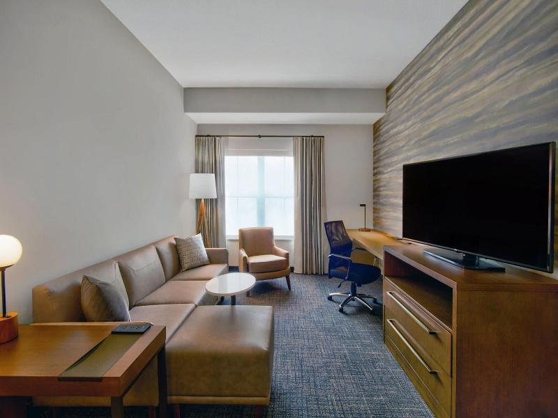 Residence Inn By Marriott Orlando Flamingo Crossin image