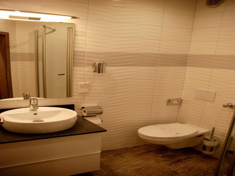 Hotel Zur Linde image