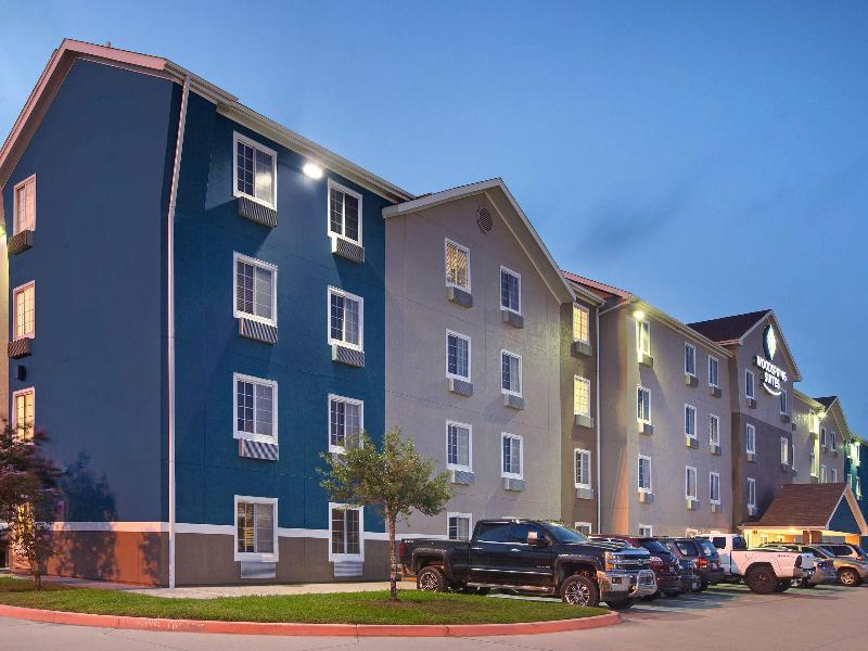 Woodspring Suites Texas City image