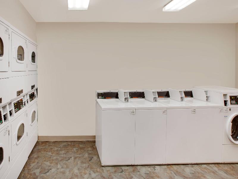 Woodspring Suites Texas City image