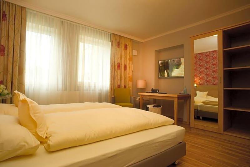 Landhotel Kuralpe Kreuzhof image