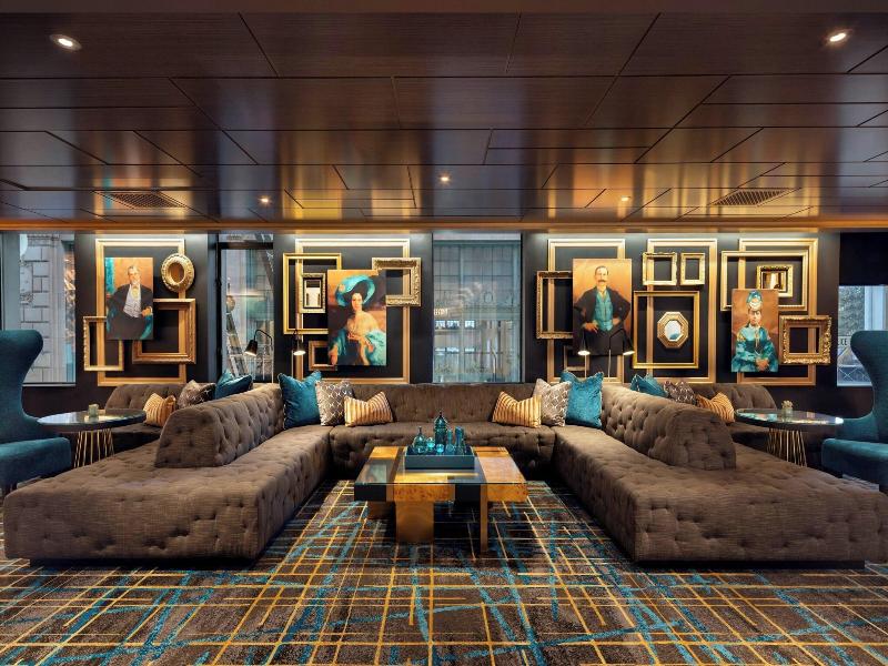 Courtyard by Marriott San Francisco Downtown/Van N image