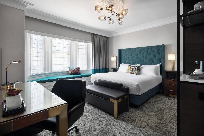 Courtyard by Marriott San Francisco Downtown/Van N image