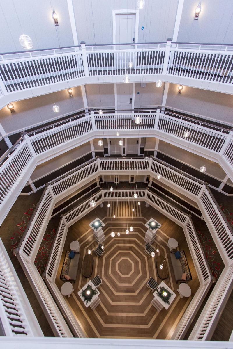 Cedar Point's Hotel Breakers image