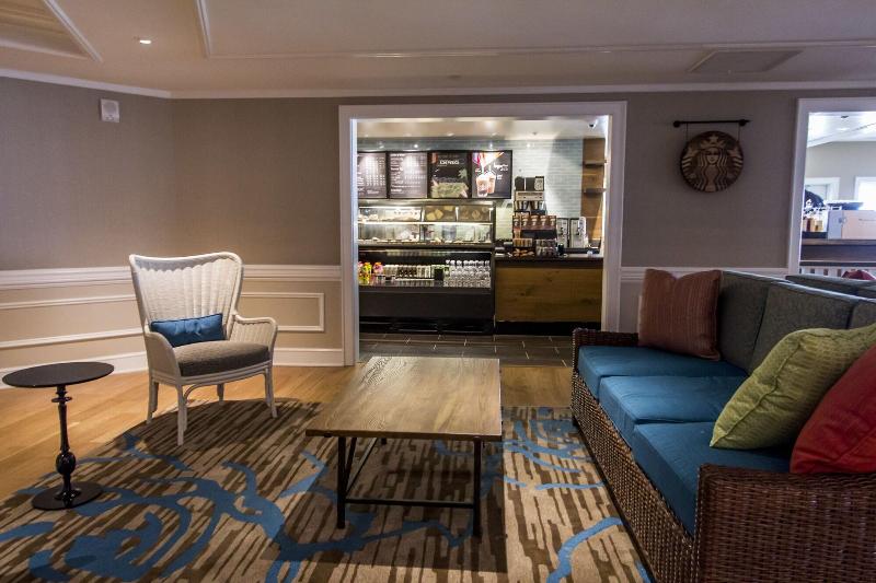 Cedar Point's Hotel Breakers image