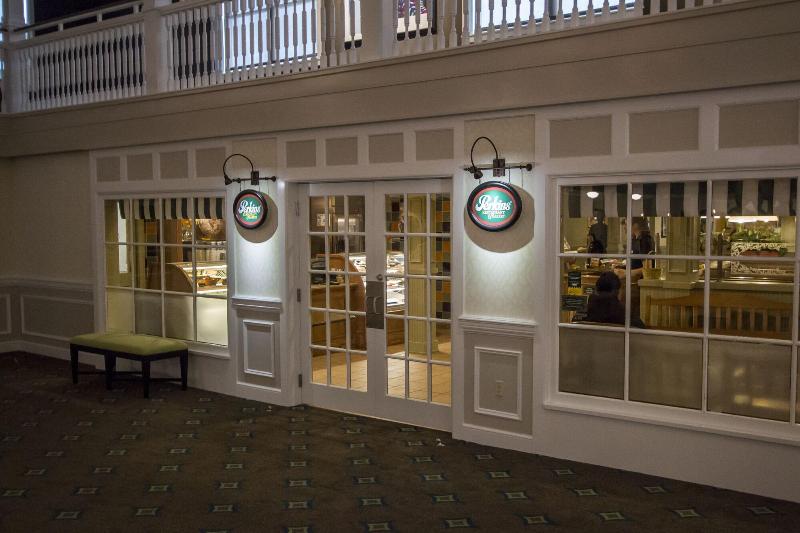 Cedar Point's Hotel Breakers image