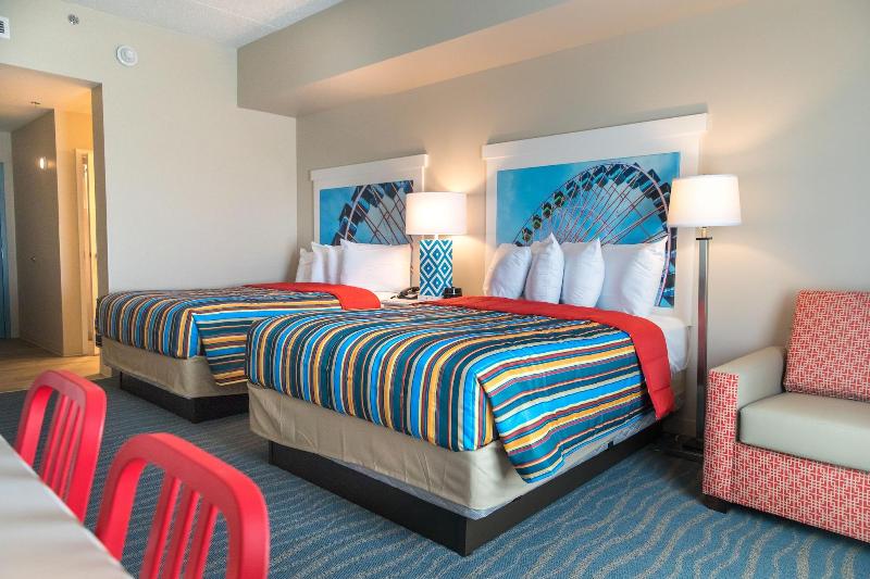 Cedar Point's Hotel Breakers image