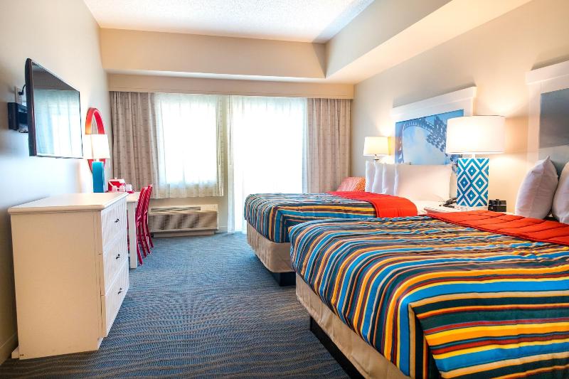 Cedar Point's Hotel Breakers image