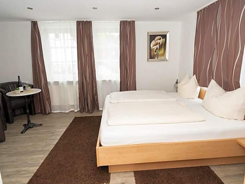 Hotel Garni Burg Waldenstein image