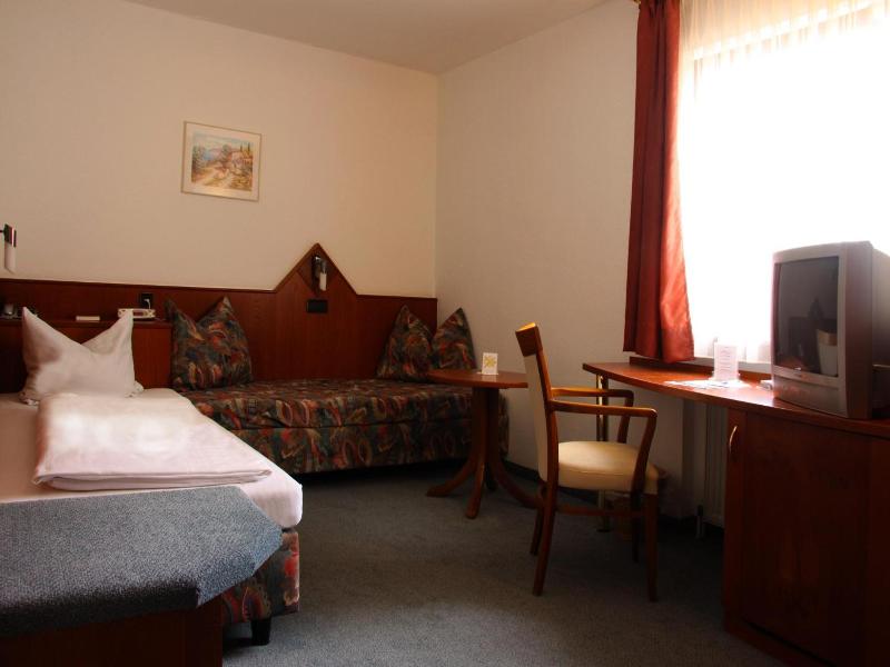Hotel Zur Pfalz image