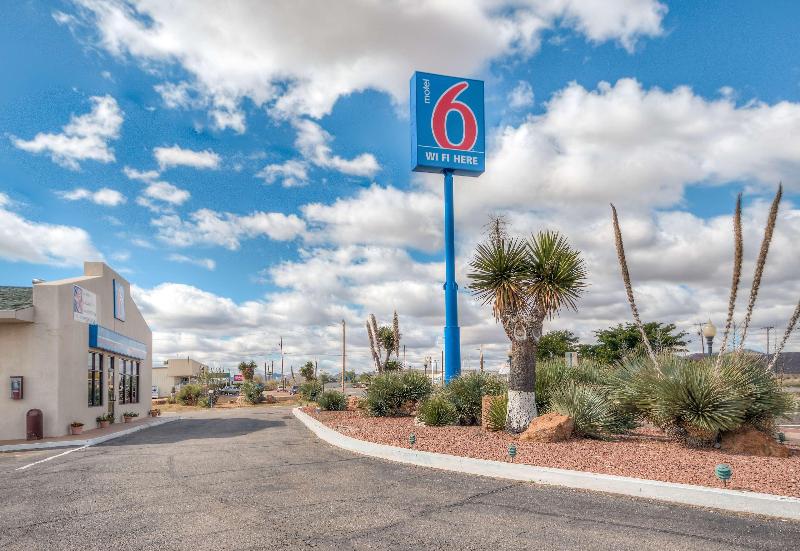 Motel 6 Van Horn, TX image