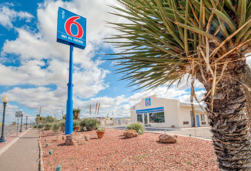 Motel 6 Van Horn, TX image