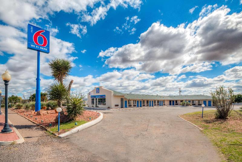 Motel 6 Van Horn, TX image