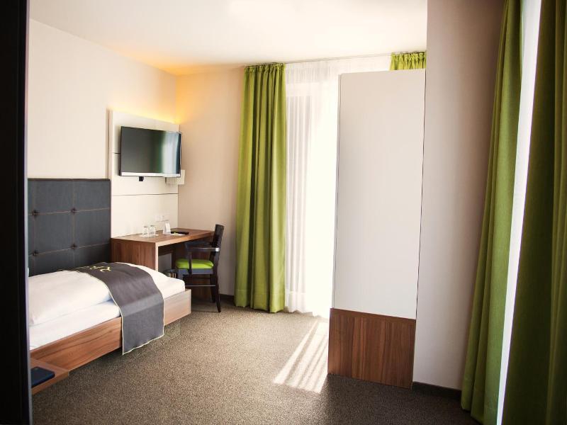 Riku Hotel Weissenhorn image