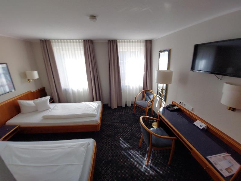 Hotel Roter Ochsen Lauchheim image