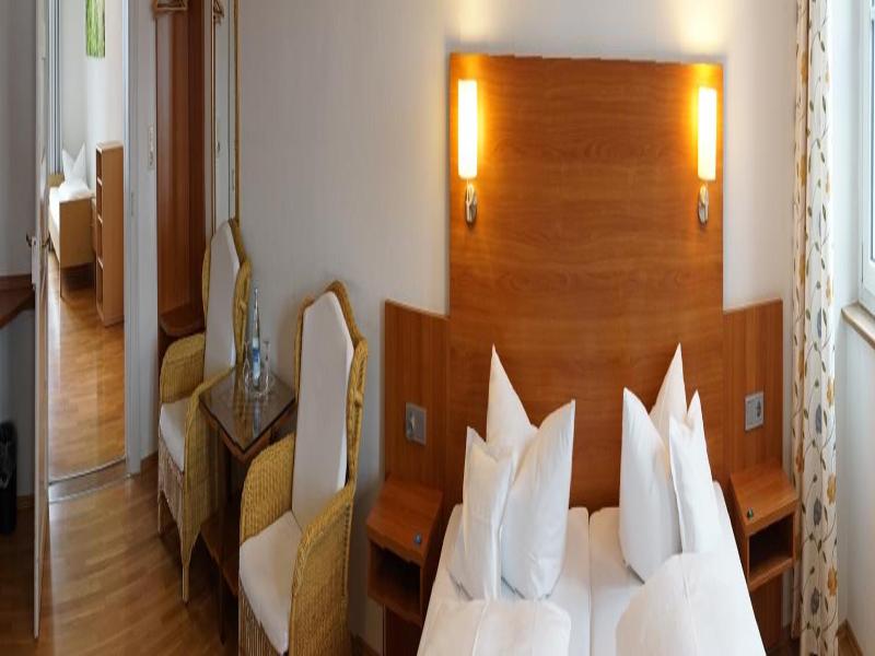 Hotel Roter Ochsen Lauchheim image