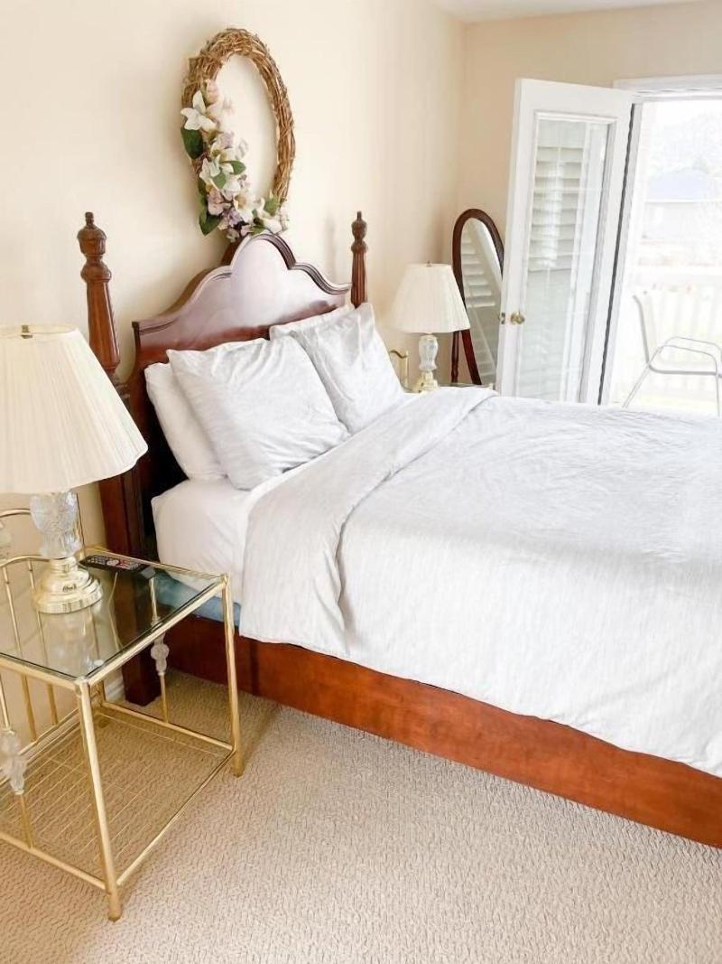 Bryce Canyon Livery Bed & Breakfast image